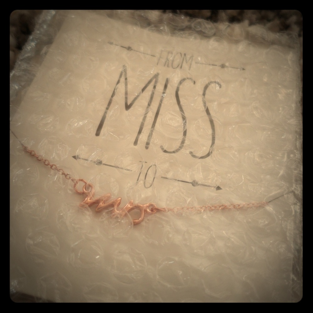 Mrs Necklace